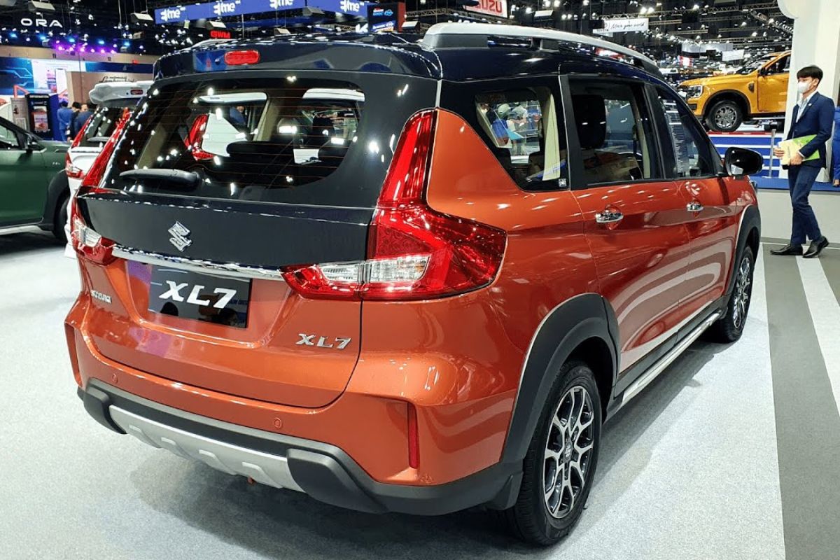 दमदार look में होंगी launch सेफ्टी Features और जबरदस्त इंजन वाली Maruti Suzuki XL7 की बेहतरीन कार