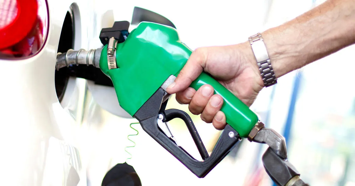 E100